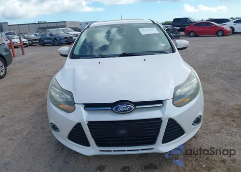 2012 Ford Focus Titanium из США, поврежденный, VIN 1FAHP3N28CL347286